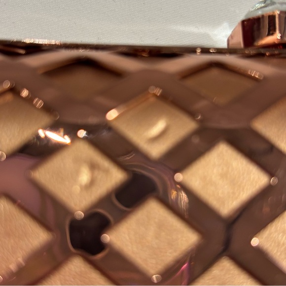 LA REGALE Cage Rose Gold Clutch Bag with a Strap To Convert to Crossbody. - Picture 12 of 13